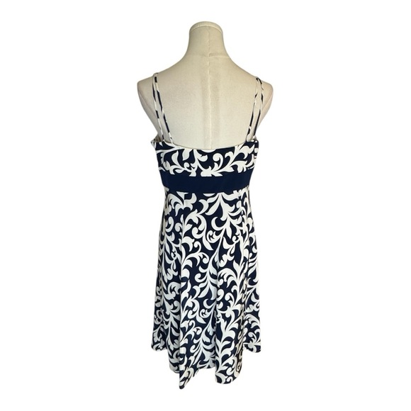 ANN TAYLOR Navy Blue White Floral 100% Silk Sleeveless Midi Dress Hawaiian Sz 4‎ - Picture 2 of 8